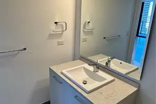 1010 Brickell Ave, Miami, FL 33131 - Photo 21