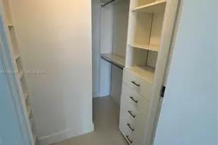 1010 Brickell Ave, Miami, FL 33131 - Photo 23