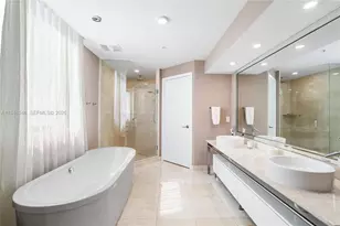 16275 Collins Ave, Sunny Isles Beach, FL 33160 - Photo 17