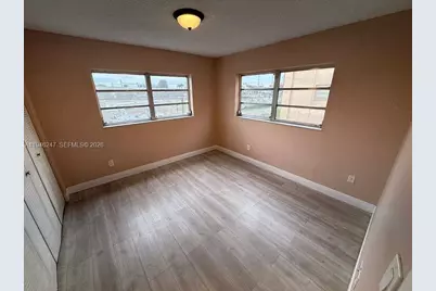 6125 W 20th Ave #111, Hialeah, FL 33012 - Photo 13