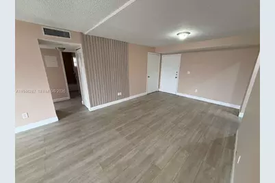 6125 W 20th Ave #111, Hialeah, FL 33012 - Photo 17