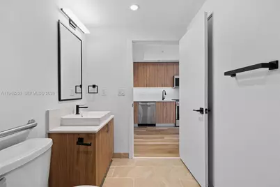 650 SW 1st St #102, Miami, FL 33130 - Photo 27