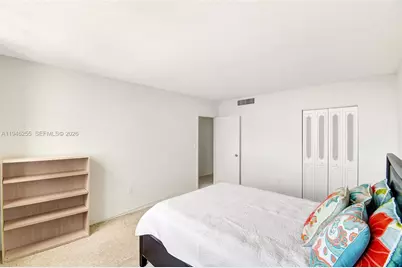 20100 W Country Club Dr #1005, Aventura, FL 33180 - Photo 21