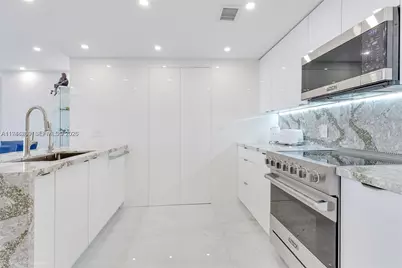 17201 Collins Ave #2409, Sunny Isles Beach, FL 33160 - Photo 9