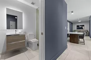 239 SW 9th St, Miami, FL 33130 - Photo 21