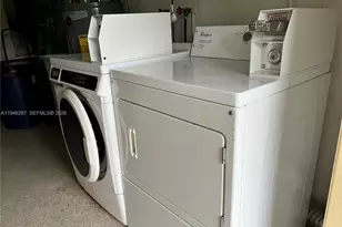 2702 Pierce St, Hollywood, FL 33020 - Photo 21