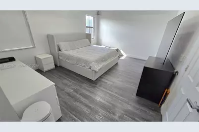 10032 NW 87th Ter, Doral, FL 33178 - Photo 45