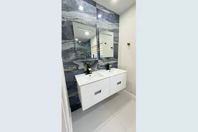 10460 SW 26th Ter, Miami, FL 33165 - Photo 25