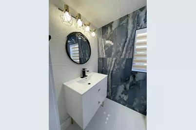 10460 SW 26th Ter, Miami, FL 33165 - Photo 5