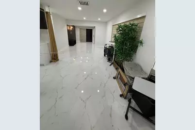 10460 SW 26th Ter, Miami, FL 33165 - Photo 11