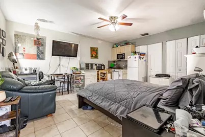 1243 W 78th St, Hialeah, FL 33014 - Photo 29