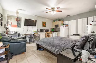 1243 W 78th St, Hialeah, FL 33014 - Photo 29