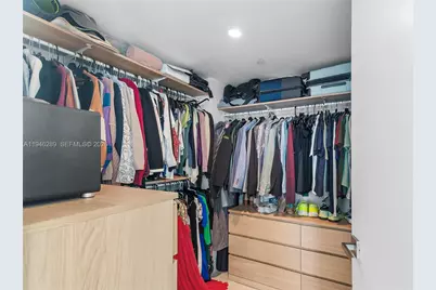 1080 Brickell Ave #513, Miami, FL 33131 - Photo 23