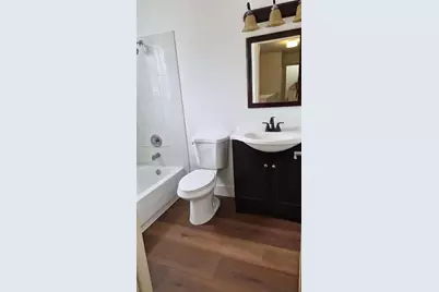 7856 NW 194th St, Hialeah, FL 33015 - Photo 5