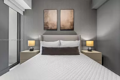 239 SW 9th St #1604, Miami, FL 33130 - Photo 21