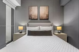 239 SW 9th St, Miami, FL 33130 - Photo 21