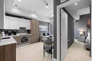 239 SW 9th St, Miami, FL 33130 - Photo 5