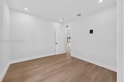 506 NW 7th St, Homestead, FL 33030 - Photo 17