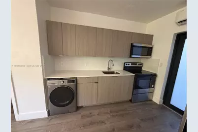 201 SW 21st Ct #1, Miami, FL 33135 - Photo 1