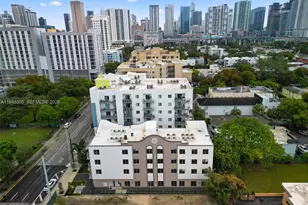 650 SW 1st St, Miami, FL 33130 - Photo 33