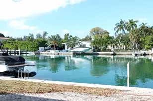 1725 Calais Dr, Miami Beach, FL 33141 - Photo 3