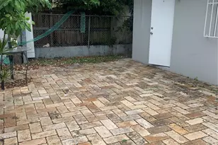 821 SW 29th Ct, Miami, FL 33135 - Photo 1