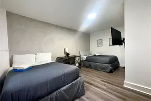 1684 SW 10th St, Miami, FL 33135 - Photo 7