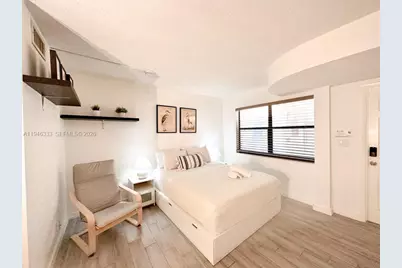 664 SE 20th Ave #6, Deerfield Beach, FL 33441 - Photo 3