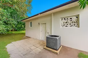 195 NW 115th St, Miami, FL 33168 - Photo 21