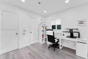 195 NW 115th St, Miami, FL 33168 - Photo 19