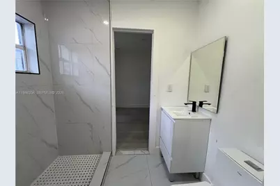 1800 SW 3rd St #B, Miami, FL 33135 - Photo 17