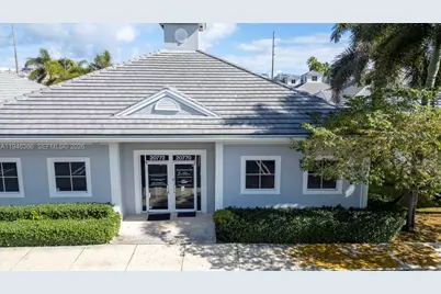20770 W Dixie Hwy De Hwy, Miami, FL 33180 - Photo 33