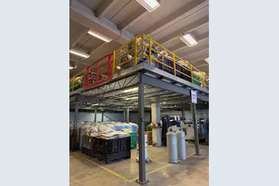 2200 NW 93rd Ave, Doral, FL 33172 - Photo 9