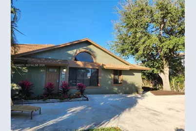 825 Dogwood Dr, Delray Beach, FL 33483 - Photo 37