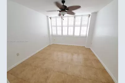 18061 Biscayne Blvd #301, Aventura, FL 33160 - Photo 5