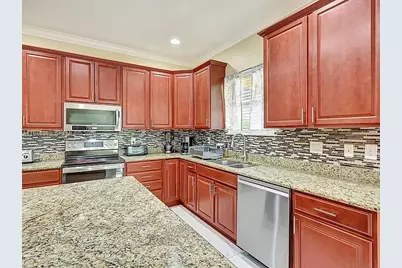 1018 SW Eckard Ave #0, Port Saint Lucie, FL 34953 - Photo 9