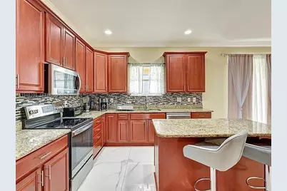 1018 SW Eckard Ave #0, Port Saint Lucie, FL 34953 - Photo 11