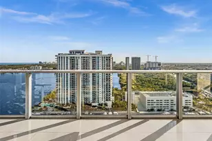 17301 Biscayne Blvd, North Miami Beach, FL 33160 - Photo 29