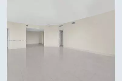 17301 Biscayne Blvd #2301, North Miami Beach, FL 33160 - Photo 39