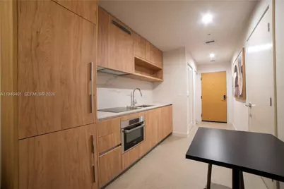 11 NE 6th #1908, Miami, FL 33132 - Photo 5