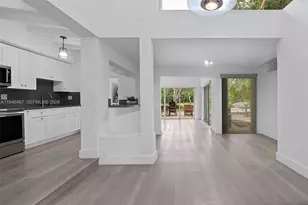 5845 SW 88th St, South Miami, FL 33156 - Photo 9