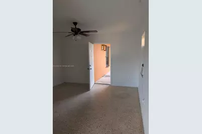 1461 SW 5th St #4, Miami, FL 33135 - Photo 5