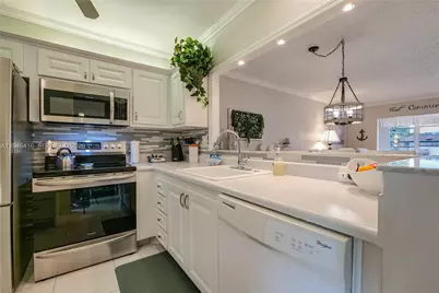 3401 NW 47th Ave #616, Lauderdale Lakes, FL 33319 - Photo 9