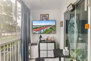 1351 SW 125th Ave, Pembroke Pines, FL 33027 - Photo 27