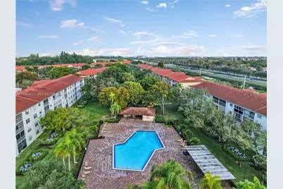 1351 SW 125th Ave #203S, Pembroke Pines, FL 33027 - Photo 3