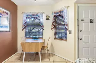 1351 SW 125th Ave, Pembroke Pines, FL 33027 - Photo 9