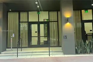 225 N Miami Ave, Miami, FL 33128 - Photo 23