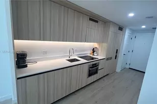 225 N Miami Ave, Miami, FL 33128 - Photo 13