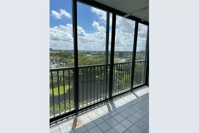 2240 N Cypress Bend Dr #805, Pompano Beach, FL 33069 - Photo 17