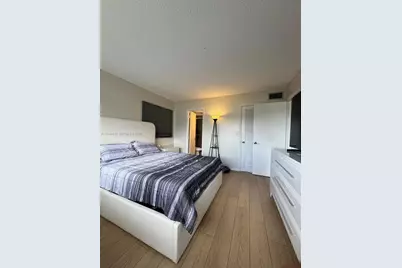 8305 Sunrise Lakes Blvd #312, Sunrise, FL 33322 - Photo 5